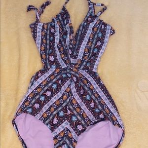 Rue 21 purple one piece bathing suit size medium!